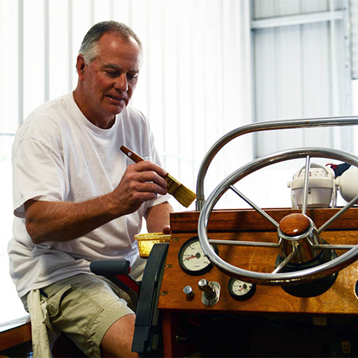 Web design for contractots and boat shops with website and SEO in Palm Beach, Florida.